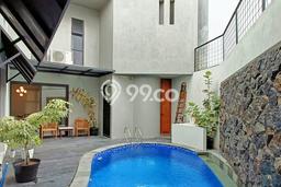 Rumah Elit LB 350m2 Siap Huni Desain Elegan di Bintaro, Tangerang Selatan Rumah Elit LB 350m2 Siap Huni Desain Elegan di Bintaro, Tangerang Selatan