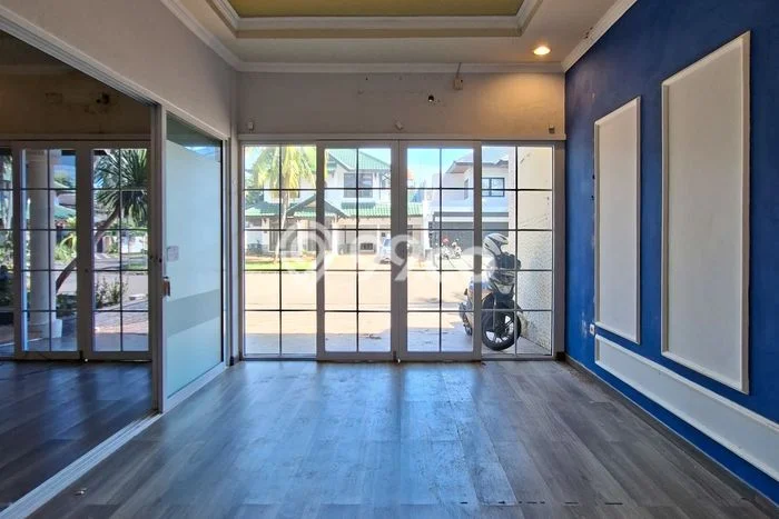 Rumah Elit LB 238m2 Siap Huni Desain Elegan di Bintaro, Tangerang Selatan Rumah Elit LB 238m2 Siap Huni Desain Elegan di Bintaro, Tangerang Selatan