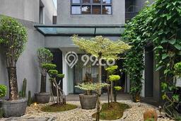 Rumah Elit LB 300m2 Siap Pakai Desain Elegan di Veteran, Jakarta Selatan Rumah Elit LB 300m2 Siap Pakai Desain Elegan di Veteran, Jakarta Selatan