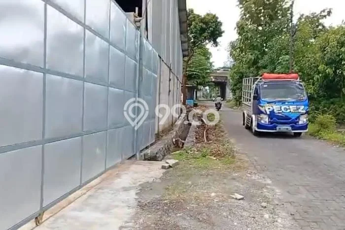 Gudang paling strategis disewakan di Pandaan Pasuruan Gudang paling strategis disewakan di Pandaan Pasuruan