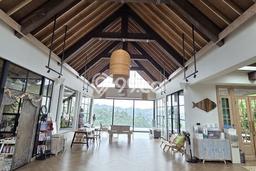 Rumah PREMIUM! di Coblong, Bandung, LT 644m2m² Bangunan 770m2m², HARGA SPESIAL Rumah PREMIUM! di Coblong, Bandung, LT 644m2m² Bangunan 770m2m², HARGA SPESIAL