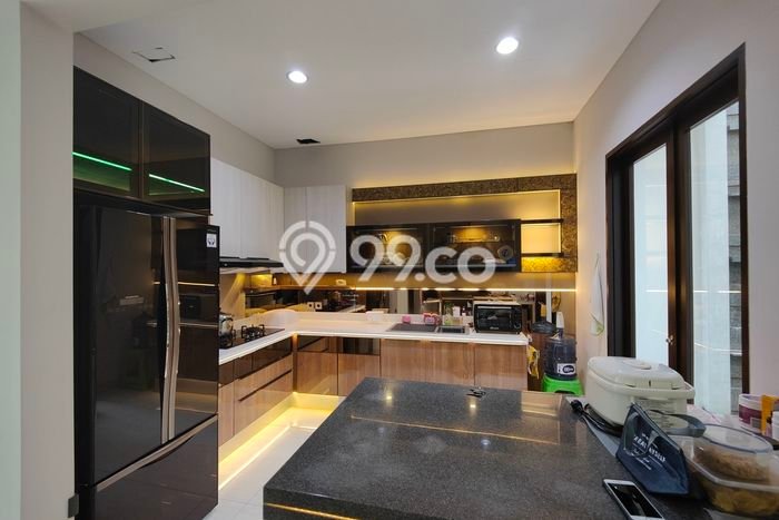 Rumah Luxury Modern Tanpa Renovasi di Pasteur Bandung Rumah Luxury Modern Tanpa Renovasi di Pasteur Bandung