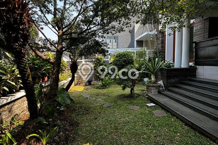 Rumah 6 KT 5 KM di Lokasi Pasteur, Bandung Rumah 6 KT 5 KM di Lokasi Pasteur, Bandung