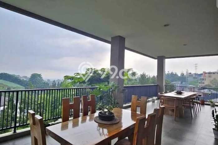 Rumah Elit LB 600m2 Siap Huni Desain Elegan di Dago Pakar, Bandung Rumah Elit LB 600m2 Siap Huni Desain Elegan di Dago Pakar, Bandung