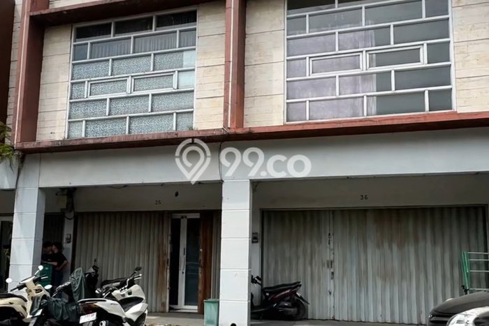 Ruko Dijual di Prime Area Bandung Luas 160m2 Ruko Dijual di Prime Area Bandung Luas 160m2