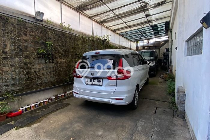 Hunian Impian Modern! Rumah Mewah area Astanaanyar, Bandung, LT 488m2m² Bangunan 600m2m² Hunian Impian Modern! Rumah Mewah area Astanaanyar, Bandung, LT 488m2m² Bangunan 600m2m²