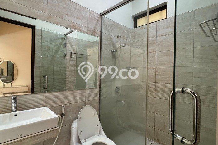 Hot Offer Hunian Mewah Ideal dan Luas di Sukasari, Bandung Hot Offer Hunian Mewah Ideal dan Luas di Sukasari, Bandung