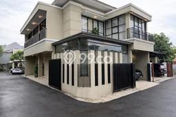 For Sale! Premium House LT 152m2 Desain Elegan di Ragunan For Sale! Premium House LT 152m2 Desain Elegan di Ragunan