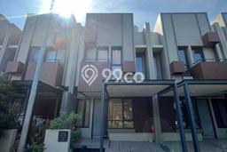 For Sale Rumah 3 Kamar Lokasi Strategis Nyaman dan Strategis di BSD For Sale Rumah 3 Kamar Lokasi Strategis Nyaman dan Strategis di BSD