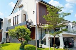 Rumah Luxury Modern Siap Huni di Bintaro Tangerang Selatan Rumah Luxury Modern Siap Huni di Bintaro Tangerang Selatan