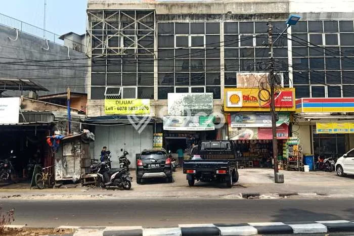 Ruko Dijual di Prime Area Jakarta Timur Luas 250m2 Ruko Dijual di Prime Area Jakarta Timur Luas 250m2