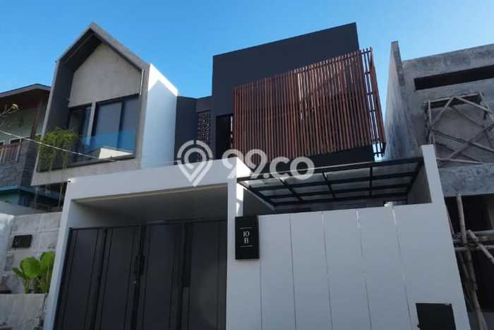 Tempat Ideal! Vila di , Dimensi 175m2m², Area Asri dan tenang Tempat Ideal! Vila di , Dimensi 175m2m², Area Asri dan tenang