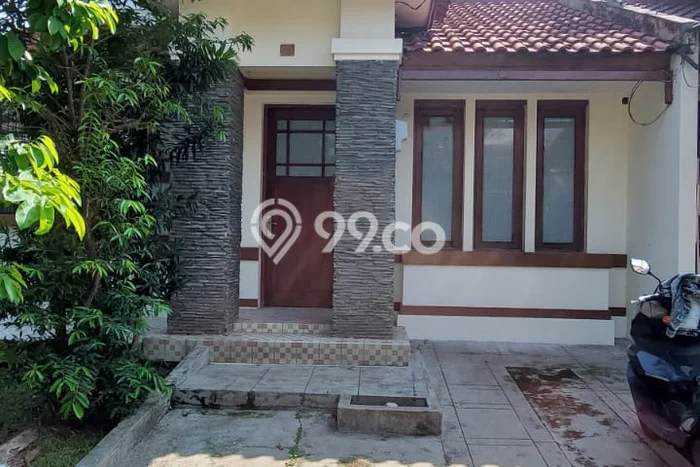 For Sale Hunian Rumah Terawat 3 Kamar di Lippo Karawaci, Tangerang For Sale Hunian Rumah Terawat 3 Kamar di Lippo Karawaci, Tangerang