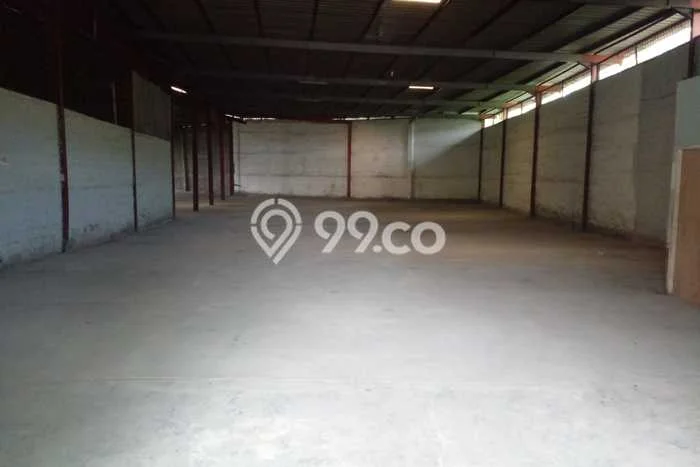 Unit Gudang disewakan di Koja Jakarta Utara dengan LT 1700m2 / LB 1000m2 Unit Gudang disewakan di Koja Jakarta Utara dengan LT 1700m2 / LB 1000m2