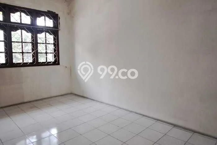 Disewakan! Rumah 5 Kamar Tidur &
2 Kamar Mandi di Sunter, Jakarta Utara Disewakan! Rumah 5 Kamar Tidur &
2 Kamar Mandi di Sunter, Jakarta Utara