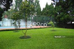 Rumah Elit LB 2000m2 Siap Pakai Desain Elegan di Setiabudi, Bandung Rumah Elit LB 2000m2 Siap Pakai Desain Elegan di Setiabudi, Bandung
