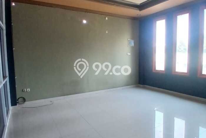 Ruko untuk Disewa di Pusat Tangerang Selatan Luas Bangunan 578m2 Ruko untuk Disewa di Pusat Tangerang Selatan Luas Bangunan 578m2