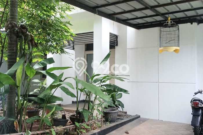 Lokasi strategis! Rumah siap pakai dikontrakkan di Pesanggrahan LB 120m2 Lokasi strategis! Rumah siap pakai dikontrakkan di Pesanggrahan LB 120m2