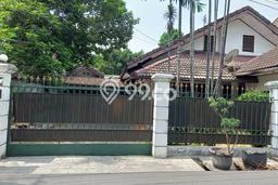 Dijual Rumah Luas Megah Dengan View Eksklusif di Radio Dalam, Jakarta Selatan Dijual Rumah Luas Megah Dengan View Eksklusif di Radio Dalam, Jakarta Selatan