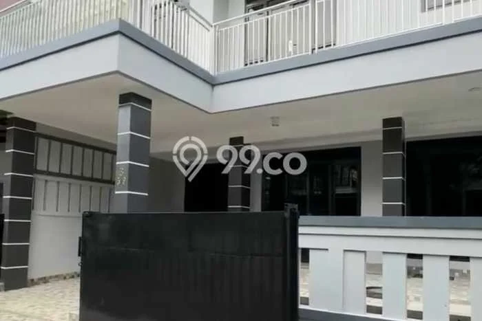 Jarang Ada! Rumah Kontrakan 4 Kamar Nyaman Siap Huni Graha Raya Jarang Ada! Rumah Kontrakan 4 Kamar Nyaman Siap Huni Graha Raya