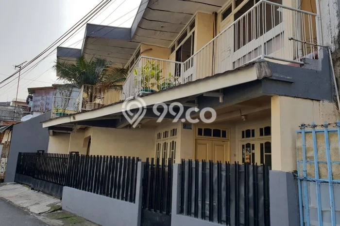 Rumah Elit Modern Tanpa Renovasi di Cikini Jakarta Pusat Rumah Elit Modern Tanpa Renovasi di Cikini Jakarta Pusat
