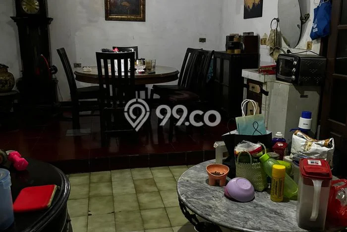 Rumah Luxury Modern Siap Huni di Pejompongan Jakarta Pusat Rumah Luxury Modern Siap Huni di Pejompongan Jakarta Pusat