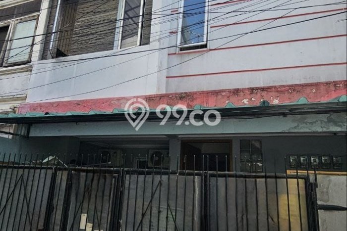 Cocok Untuk Investasi! Dijual Kost di Tanjung Duren 17 Kamar Cocok Untuk Investasi! Dijual Kost di Tanjung Duren 17 Kamar