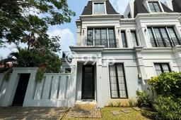 For Sale! Premium House LT 234m2 Desain Elegan di Kemang For Sale! Premium House LT 234m2 Desain Elegan di Kemang