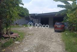 Unit Gudang disewakan di Rungkut Surabaya dengan LT 1143m2 / LB 350m2 Unit Gudang disewakan di Rungkut Surabaya dengan LT 1143m2 / LB 350m2