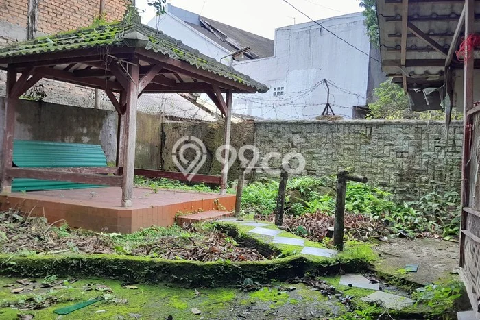 Disewakan! Rumah 6 Kamar Tidur &
4 Kamar Mandi di Kebon Kelapa, Bogor Disewakan! Rumah 6 Kamar Tidur &
4 Kamar Mandi di Kebon Kelapa, Bogor