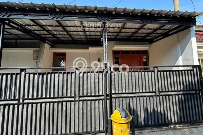 Hunian Nyaman Asri 2 KT Siap Huni di Tanah Baru Bogor Hunian Nyaman Asri 2 KT Siap Huni di Tanah Baru Bogor