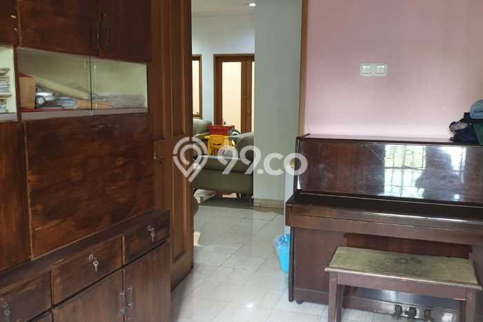 Dijual Rumah Luas Megah Dengan View Cantik di Puri Indah, Jakarta Barat Dijual Rumah Luas Megah Dengan View Cantik di Puri Indah, Jakarta Barat