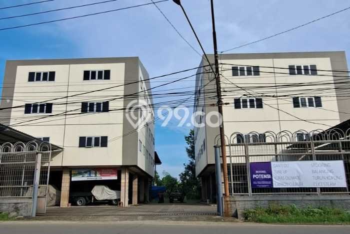 Kantor Dijual di Curug Tangerang dengan Luas Bangunan 1824m2 Kantor Dijual di Curug Tangerang dengan Luas Bangunan 1824m2