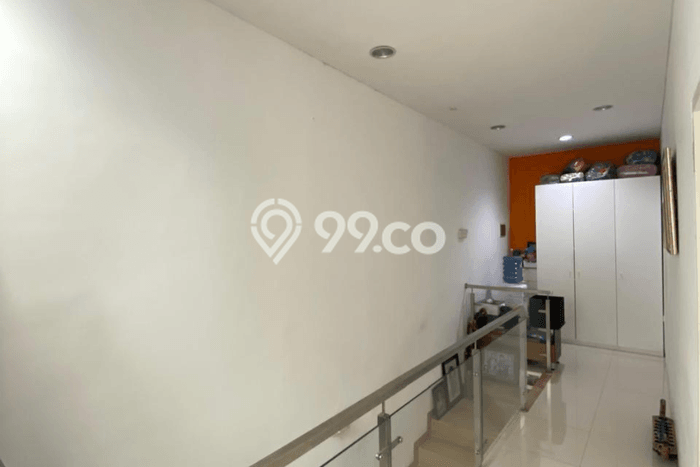 Rumah Elit Modern Siap Huni di Lebak Bulus Jakarta Selatan Rumah Elit Modern Siap Huni di Lebak Bulus Jakarta Selatan
