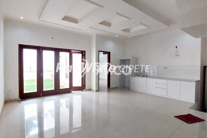 Best Deal Hunian Premium Ideal dan Luas di Cilandak, Jakarta Selatan Best Deal Hunian Premium Ideal dan Luas di Cilandak, Jakarta Selatan