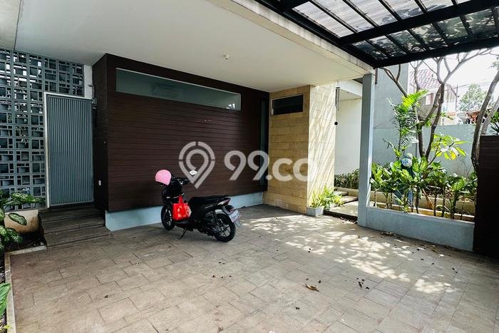 Rumah di Kalibata, Area Asri, 3 KM Rumah di Kalibata, Area Asri, 3 KM