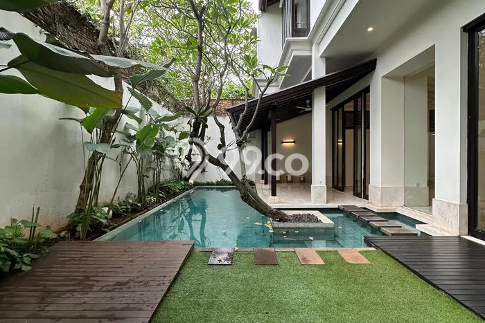 Hunian Minimalis dengan LT 400m2 & LB 550m2 Dikontrakkan di Pejaten Hunian Minimalis dengan LT 400m2 & LB 550m2 Dikontrakkan di Pejaten