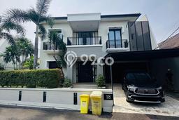 For Sale! Luxury House LT 685m2 Desain Elegan di Cipete For Sale! Luxury House LT 685m2 Desain Elegan di Cipete