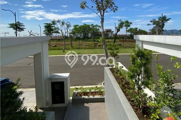 Dijual Rumah Luas Elegan Dengan View Cantik di Summarecon Bogor, Bogor Dijual Rumah Luas Elegan Dengan View Cantik di Summarecon Bogor, Bogor