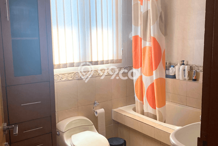 Rumah Elit Modern Tanpa Renovasi di Jatiwaringin Jakarta Timur Rumah Elit Modern Tanpa Renovasi di Jatiwaringin Jakarta Timur