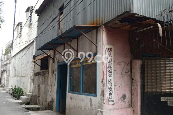 Disewakan Cepat Rumah Kondisi Bagus di Kawasan Tambora, Jakarta Barat Disewakan Cepat Rumah Kondisi Bagus di Kawasan Tambora, Jakarta Barat