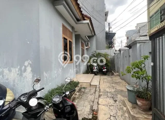 Cocok Untuk Investasi! For Sale Kost di Kebon Kacang 8 Kamar Cocok Untuk Investasi! For Sale Kost di Kebon Kacang 8 Kamar