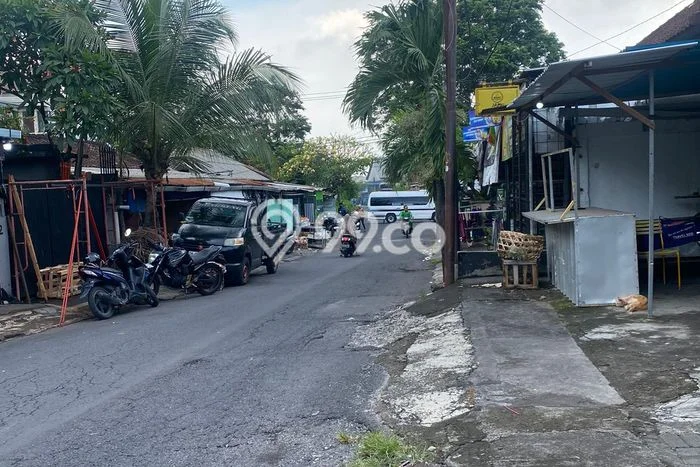 FOR RENT! Ruko di Ubung Kaja Cocok untuk Bisnis 25m2 FOR RENT! Ruko di Ubung Kaja Cocok untuk Bisnis 25m2