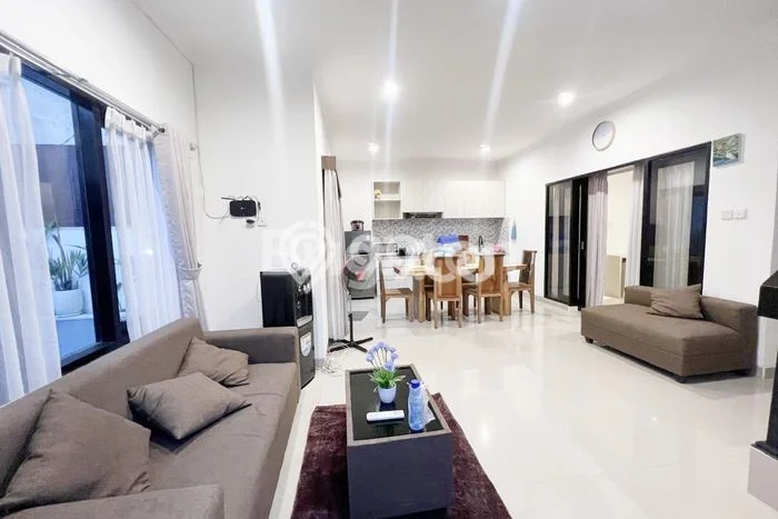 Disewakan Rumah Murah di Umalas Badung Punya 3 Kamar Tidur Disewakan Rumah Murah di Umalas Badung Punya 3 Kamar Tidur