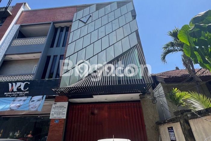 Area Ramai! Ruko Dijual di Denpasar Selatan untuk Bisnis Luas Bangunan 300m2 Area Ramai! Ruko Dijual di Denpasar Selatan untuk Bisnis Luas Bangunan 300m2