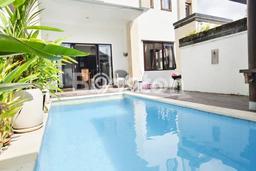 Available Vila untuk Rent di , Area 160m2m², Dekat ke Fasilitas Umum Available Vila untuk Rent di , Area 160m2m², Dekat ke Fasilitas Umum