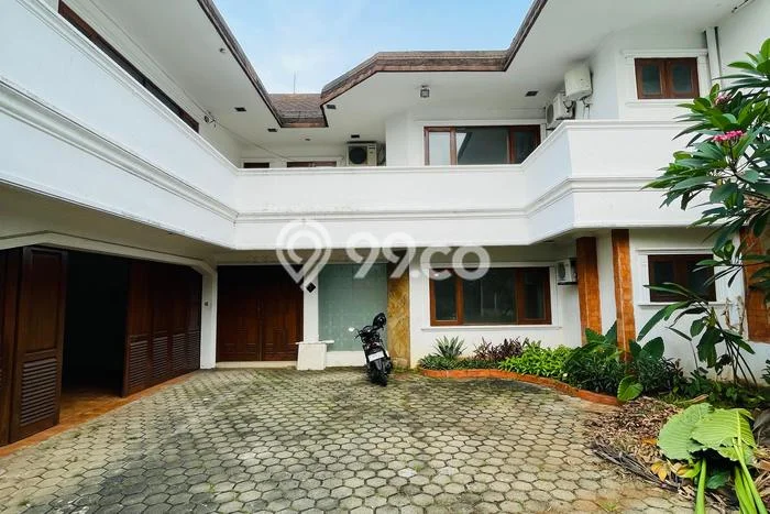 Jarang Ada! Rumah Sewa 5 Kamar Nyaman Siap Huni Pejaten Jarang Ada! Rumah Sewa 5 Kamar Nyaman Siap Huni Pejaten