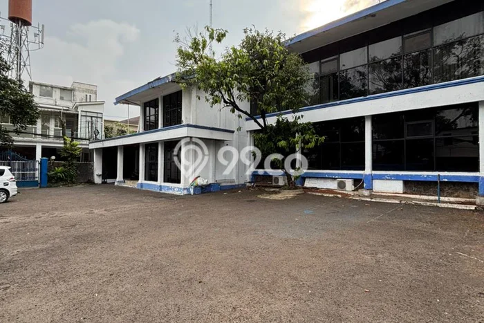 Kantor Disewa di Jakarta Selatan dengan LB 650m2 Area Komersial Ramai Kantor Disewa di Jakarta Selatan dengan LB 650m2 Area Komersial Ramai