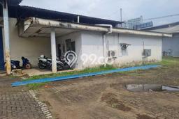AREA PREMIUM! Gudang For Rent Kawasan Cikokol, Luas 2261m², Jalan Utama AREA PREMIUM! Gudang For Rent Kawasan Cikokol, Luas 2261m², Jalan Utama