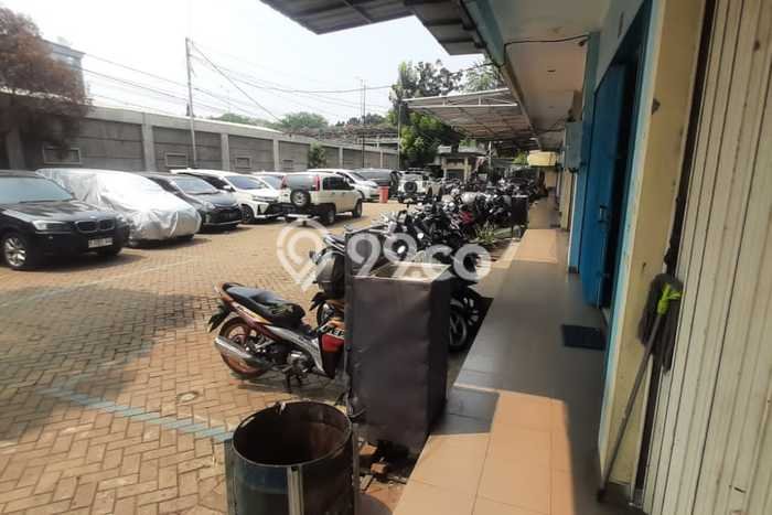 Unit Ruko Dijual di Tebet Jakarta Selatan 210m2 Unit Ruko Dijual di Tebet Jakarta Selatan 210m2